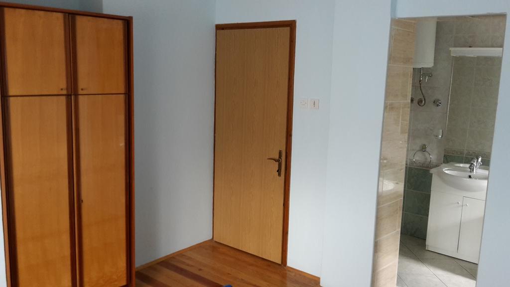 House Petkovic Hotel Korenica Bagian luar foto