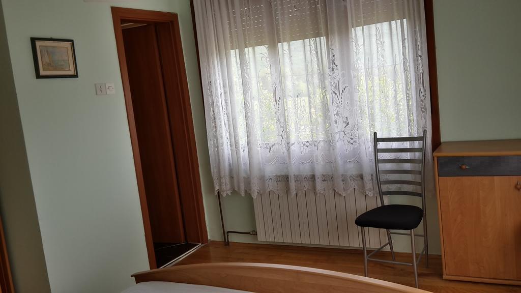 House Petkovic Hotel Korenica Bagian luar foto